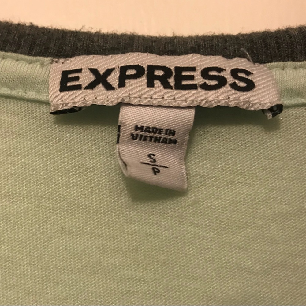 Express Top - Picture 3 of 6